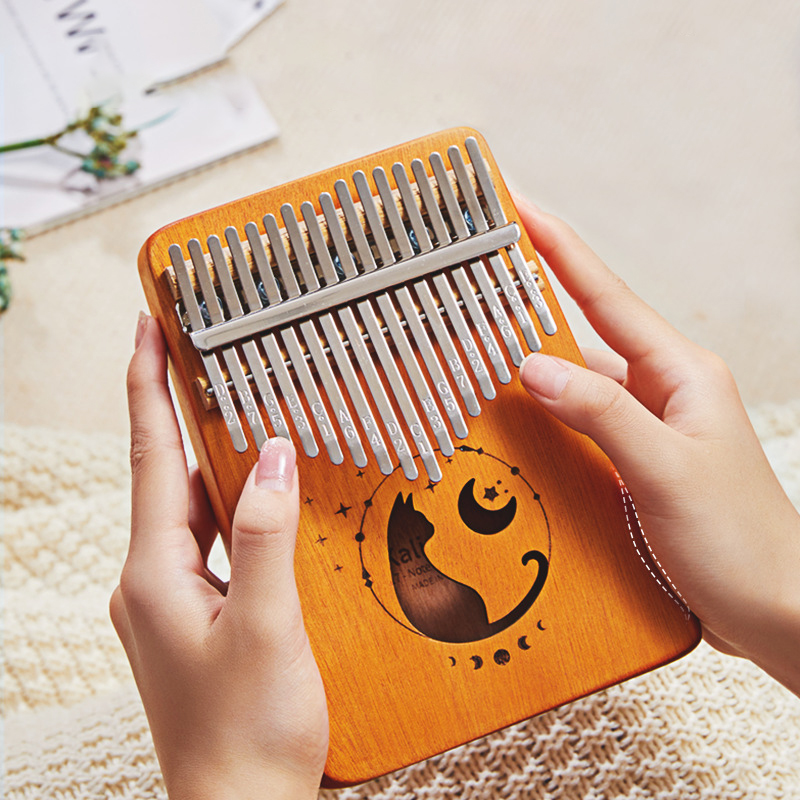 17 Keys Kalimba Gradient Color - A Musical Instrument With Keys recension och pris